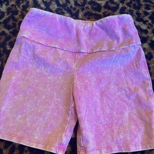 Pink biker shorts! Very good fit!